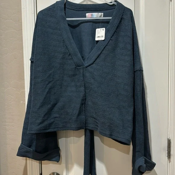 NWT Free People Alyria solid pullover small - Picture 2 of 8